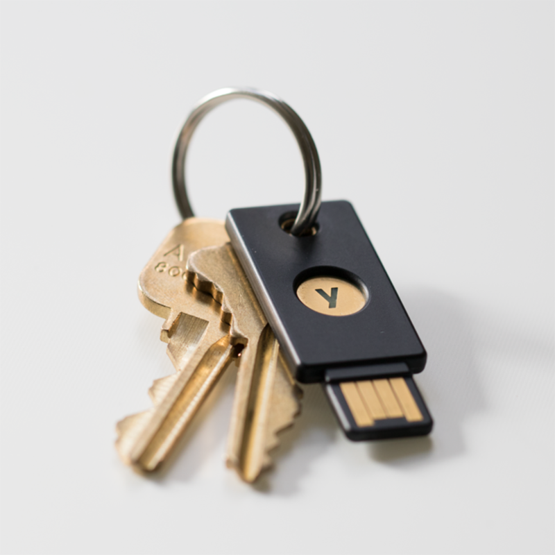 Security key. YUBIKEY. YUBIKEY ОТР. YUBIKEY брелок.