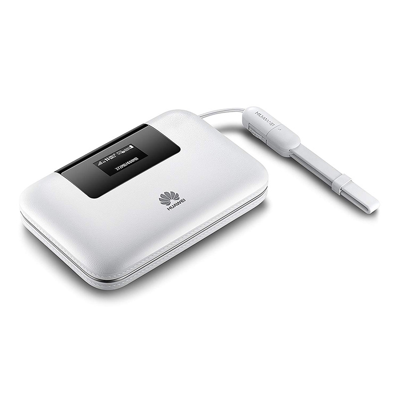 Huawei_E5770_4G_LTE_WiFi_Router_and_Battery_Bank_2_in_1_3.jpg
