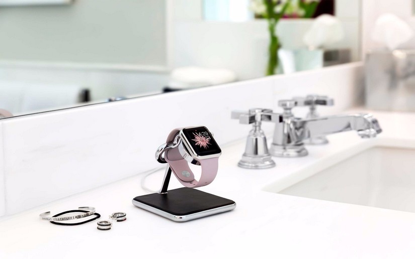 Twelve South Fort for Apple Watch Charging Stand