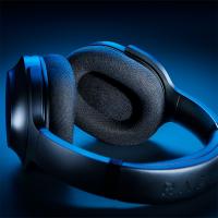 Headphones-Razer-Barracuda-Wireless-Multi-platform-Gaming-and-Mobile-Headset-8