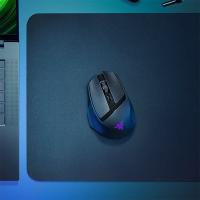 Razer-Razer-Basilisk-Ergonomic-Wireless-Gaming-Mouse-RZ01-04310100-7