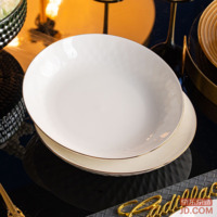 7c3c876bbe4a86b0-w_200