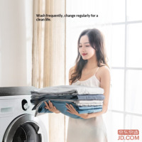 738fe146dafc8083-f-w_200