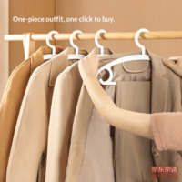 24ce34c23d265ecc-f-w_200