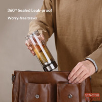 63cec3daa4e55bca-f-w_200