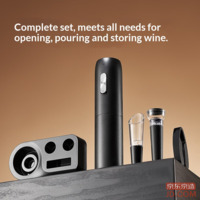 54c1f987f4683a94-f-w_200