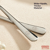 a34ce003541eba12-f-w_200