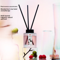 dc4ab3be837c05e4-f-w_200