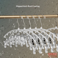 19074401ae646c81-f-w_200