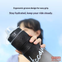 5049b914b9876a18-f-w_200