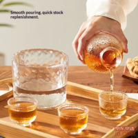 9bc881eb3c6516fd-f-w_200