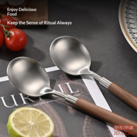 6d9053efdcf94125-f-w_200