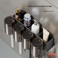 64c5a594ad6ab3fb-f-w_200