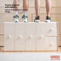 43b7f3a65de76685-f-w_200