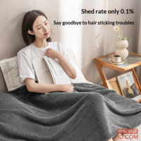 98069d9b83984e7a-f-w_200