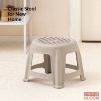 22cffdfb853319ce-f-w_200