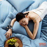 2eaee2909f2a5fa1-w_200