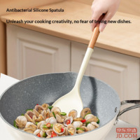 ee13e022e424139c-f-w_200