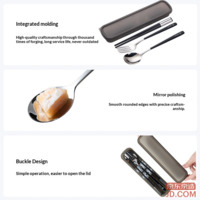 4752d71956757611-f-w_200