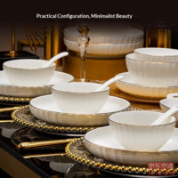 e6684a0d289e6bd5-f-w_200