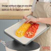 ff08fb3c10792cdc-f-w_200