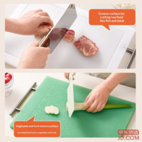 53eb32f966d2452b-f-w_200