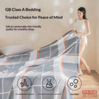 05b6bd4469df0218-f-w_200