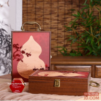 f4c9e5f9d647fa87-f-w_200