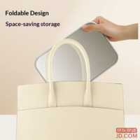 57e2294a31c4ec21-f-w_200